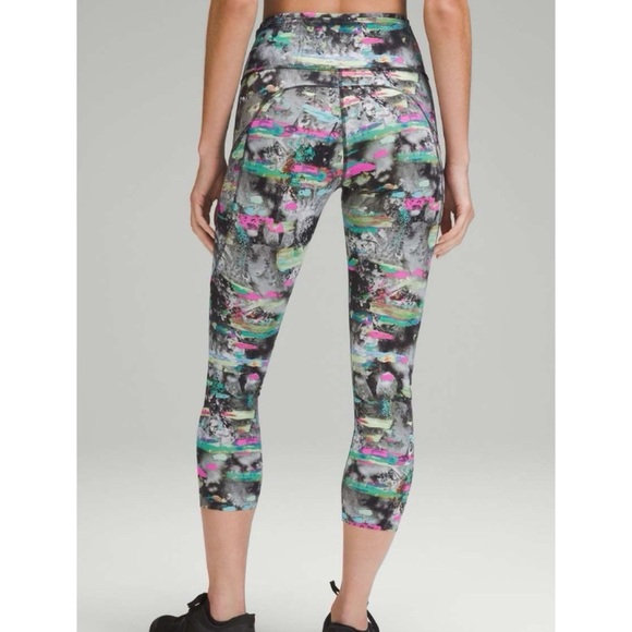 NEW Lululemon Fast Free High Rise Crop Leggings Paint Drift Multi 8 Pockets - Picture 3 of 14